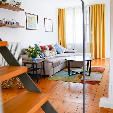 Traumhaft Wohnen In Jugendstilvilla Apartamento *