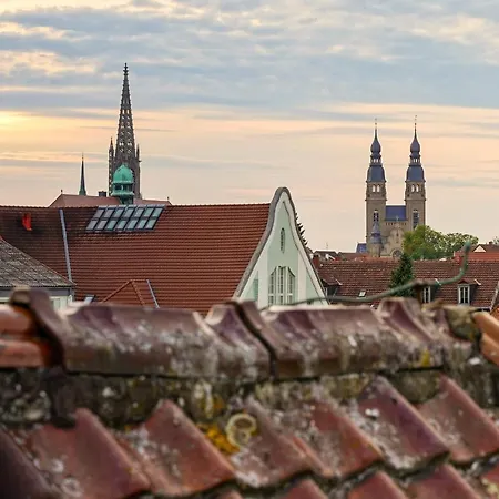 아파트 Traumhaft Wohnen In Jugendstilvilla