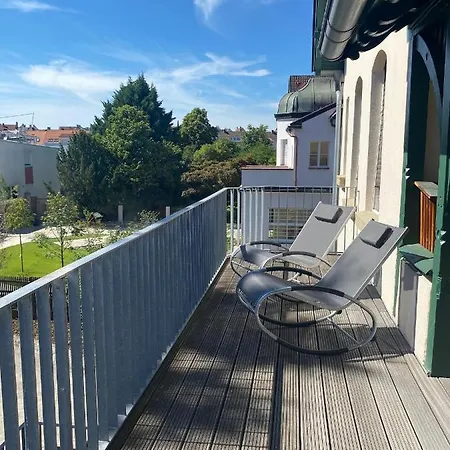 Traumhaft Wohnen In Jugendstilvilla Apartamento *