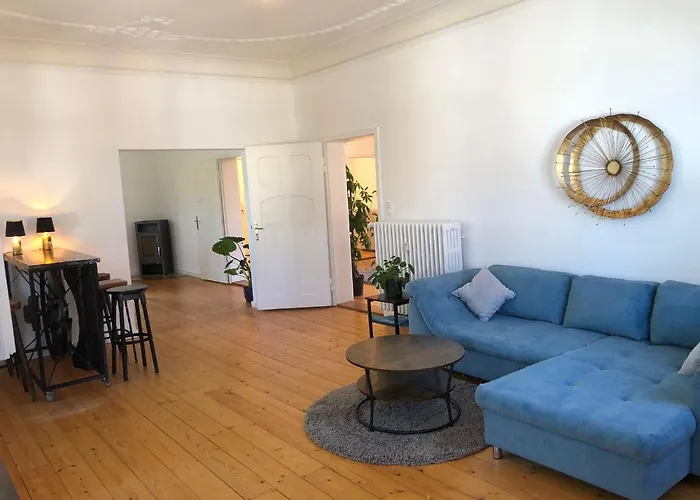 Traumhaft Wohnen In Jugendstilvilla *