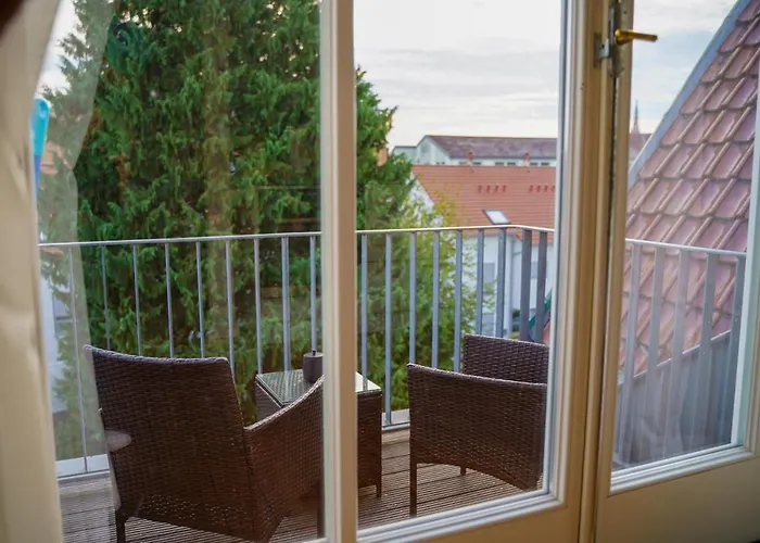 Traumhaft Wohnen In Jugendstilvilla שפייר